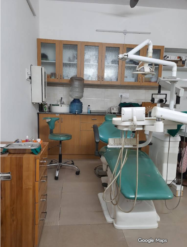 Singhal Dental Care clinic interior